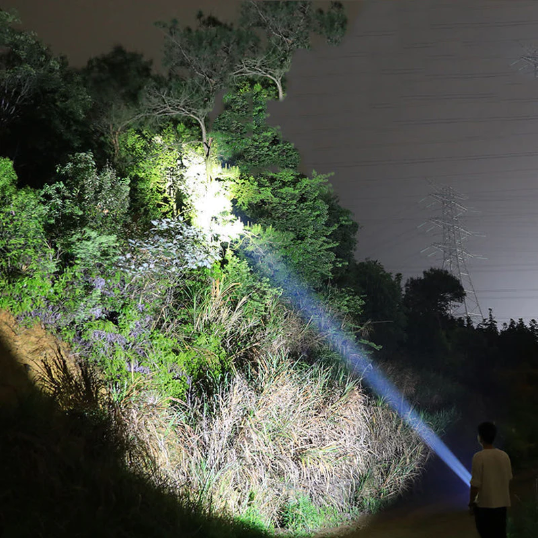 Nextlight™ - Linterna LED Premium De Alto Alcance
