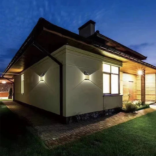 LigthSun™ - Lámpara Solar Inteligente; la Iluminación Ecológica del Futuro