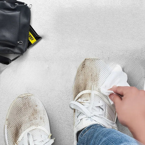 QuickWipes™ - TOALLITAS LIMPIADORAS INSTANTÁNEAS PARA ZAPATILLAS