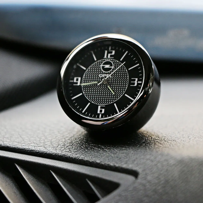 CARGLOW™ -  MINI RELOJ VINTAGE MARCAS DE AUTO - ¡PROMOCION! 1+1 GRATIS (2 UNIDADES)